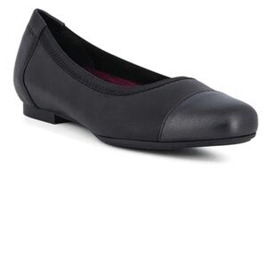Munro Mila Ballet Flat Black Combo Patent Leather Women’s Size 8 Narrow